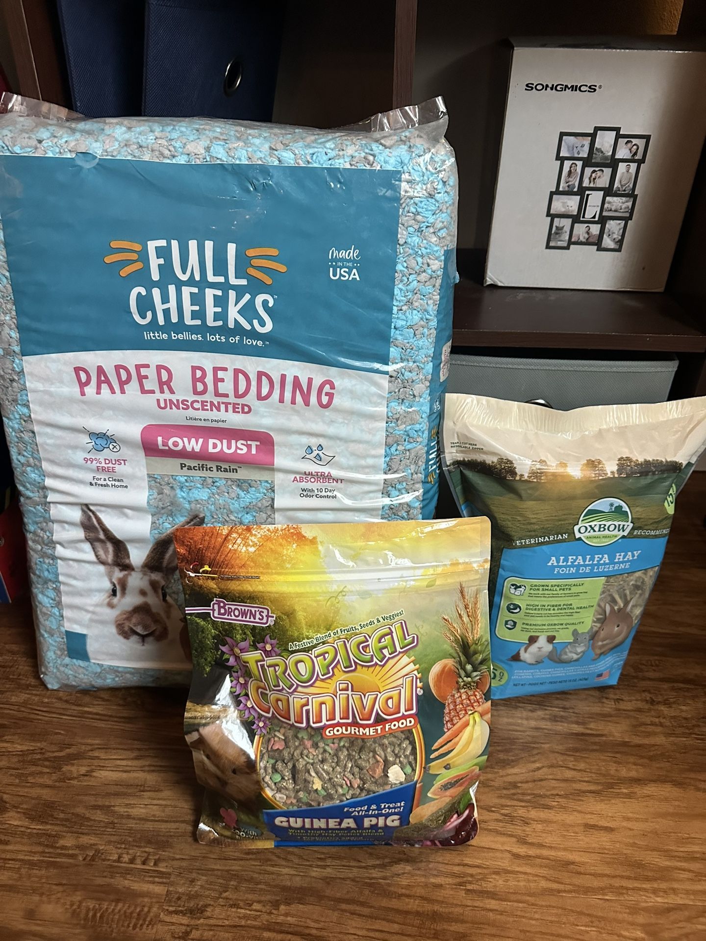 Guinea Pig Food And Bedding