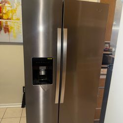 Whirlpool  Refrigerator