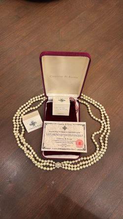 CAMROSE + KROSS JACQUELINE KENNEDY JBK 3 STRAND GLASS PEARL NECKLACE