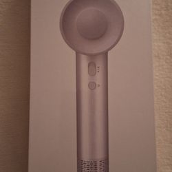 Brand New In Sealed Box White 1 . 16lb Nylon+ABS+PC Hair Dryer Cord Length 5.25ft