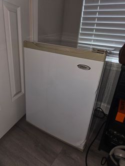 Haier brand mini fridge