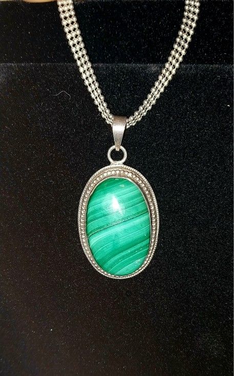 Huge Genuine Malachite Stone 925 Pendant On Choker