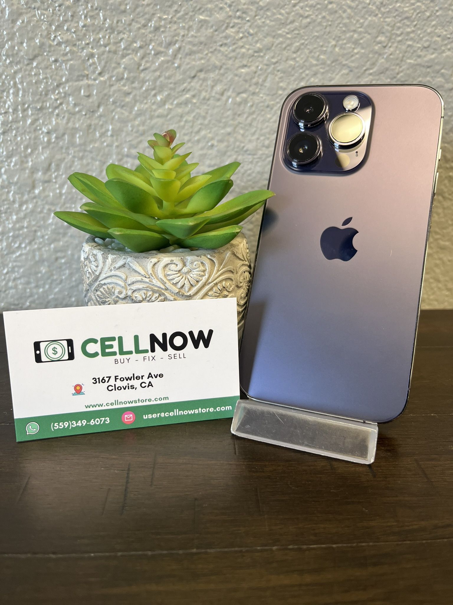 Fall Promo 🍁🍂 iPhone 14 Pro Unlocked 128GB - Purple