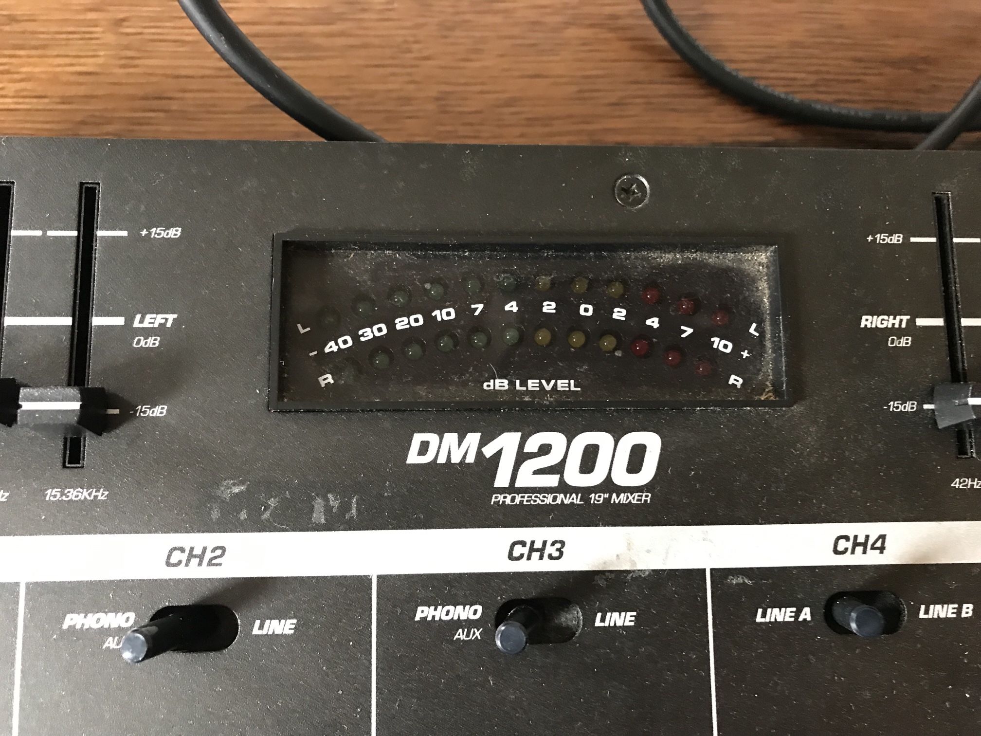 Vintage Numark DM 1200 Sterero Mixer