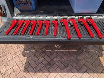 Heavy Duty Ridgid Pipe Wrenches