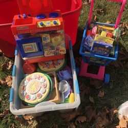 Play Food and Kitchen Accessories 