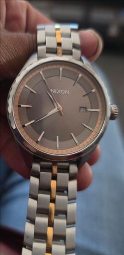 Nixon watch