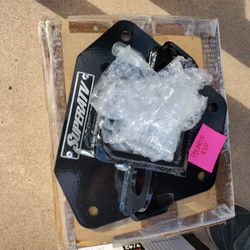 Polaris RZR Tow Hitch Reciever For Trailer New In Box