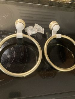 2 Towel Rings Brass N White Porcelain 