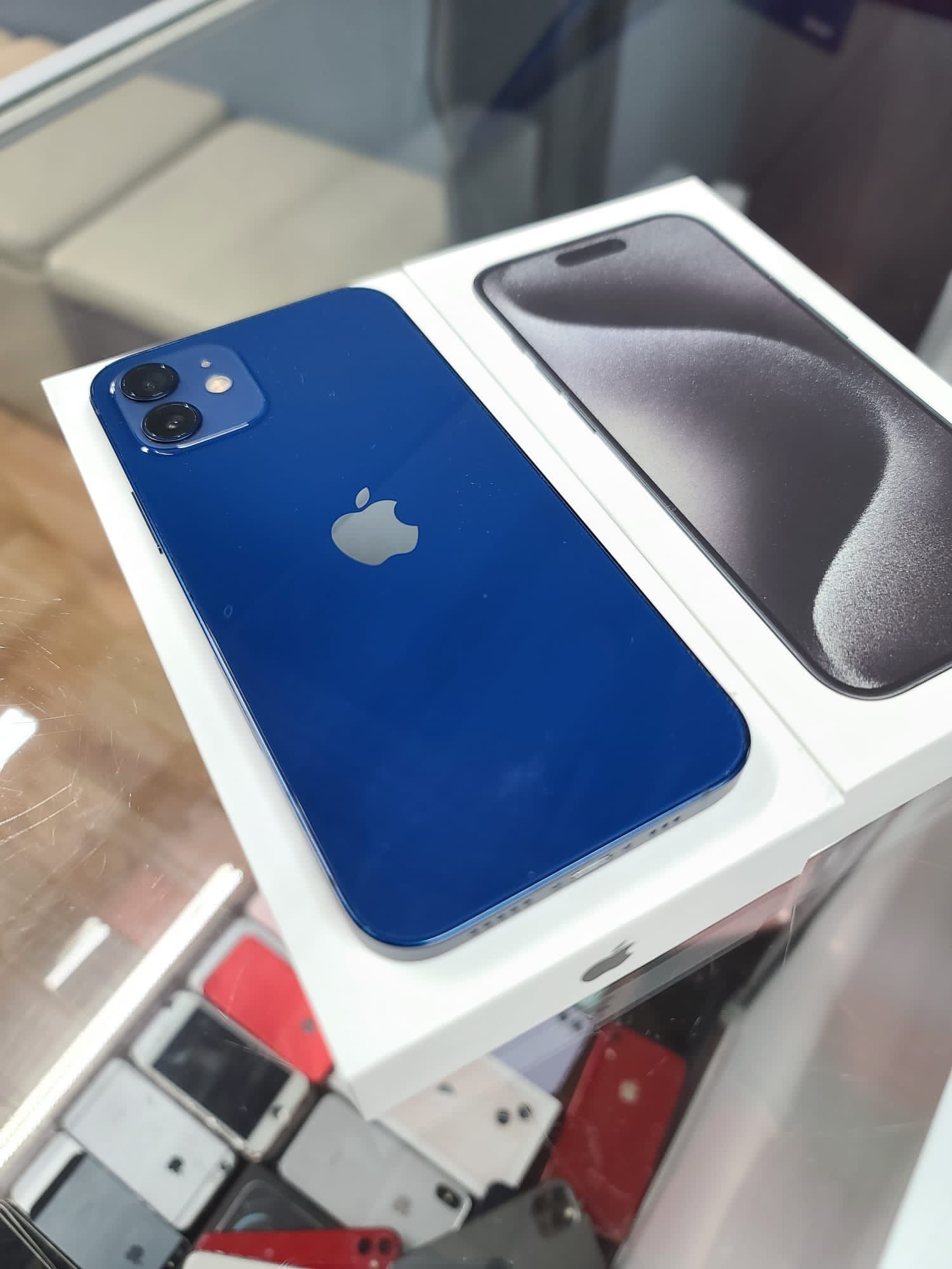 iPhone 12 Blue