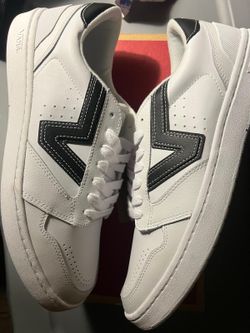 Men’s Vans Size 12