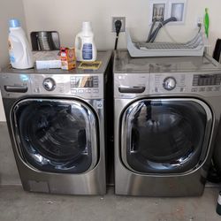 Washer And Dryer Set In Great Condition - Selling Because Moving 