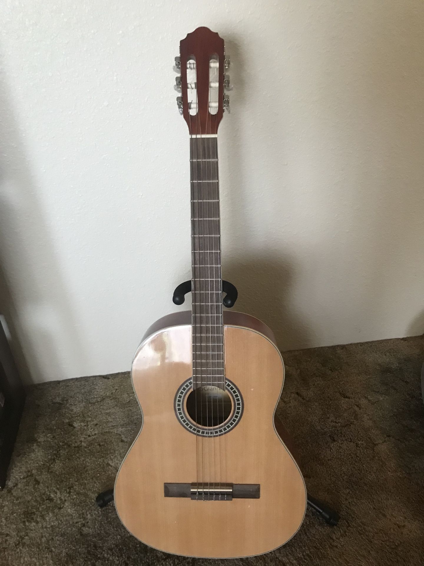 Giannini model: GN-15N Acoustic Guitar