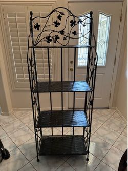 Metal Baker’s Rack