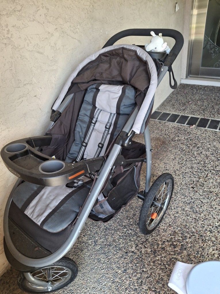 Free Stroller