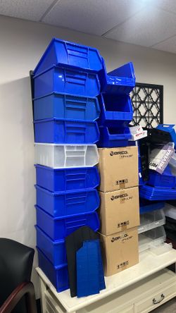 Storage bins