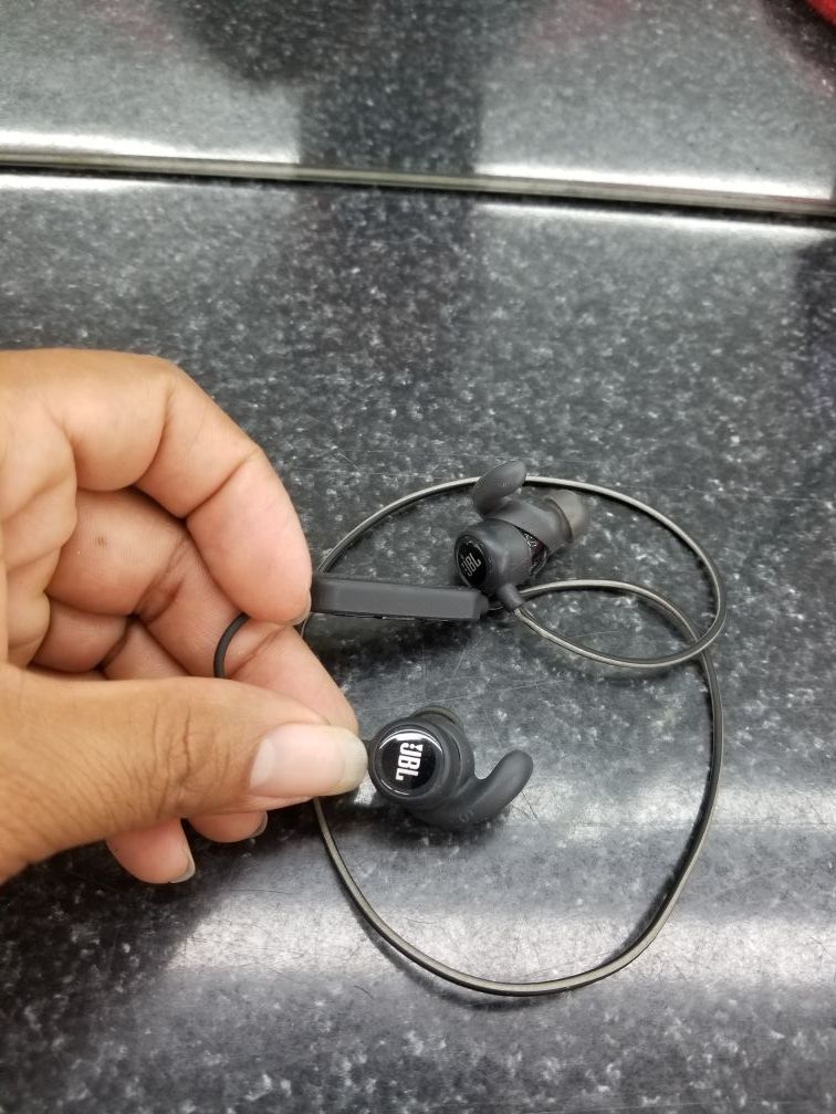 Jbl headphones wireless