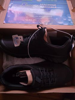 Sketchers relaxed fit memory foam size 12