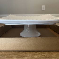 🎁 Elegant White Ceramic Serving Platter 