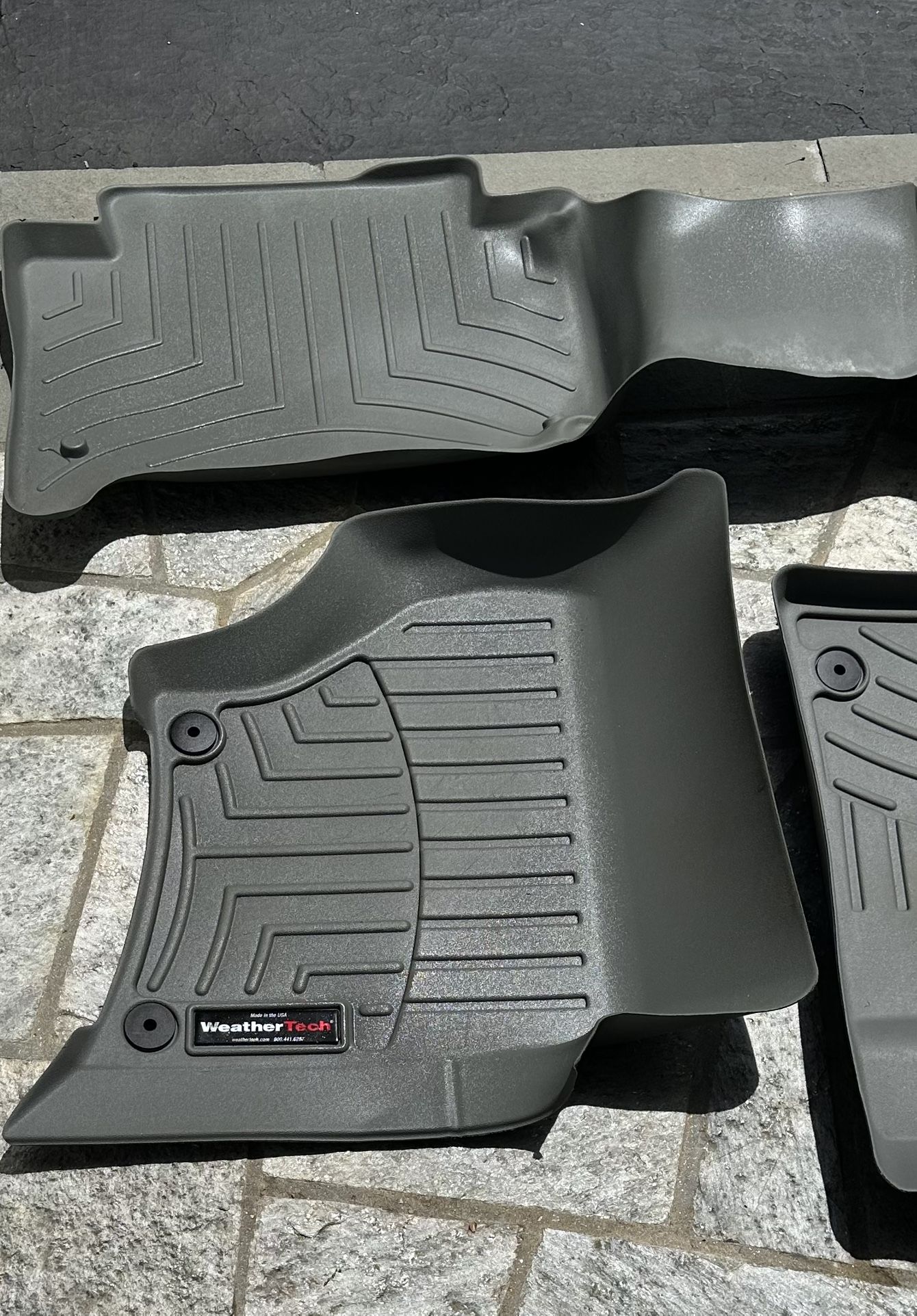 WeatherTech ~ Footliners Audi Q7