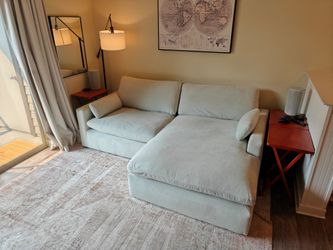 Sofa Chaise couch 2 seater (Cream/off white/light beige)