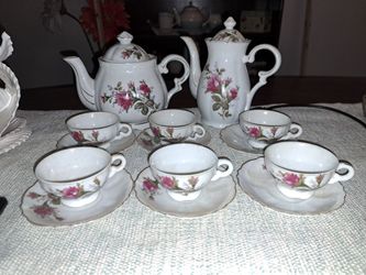 16 Piece Children's Tea Set 1950s Vintage Bone China Moss Rose