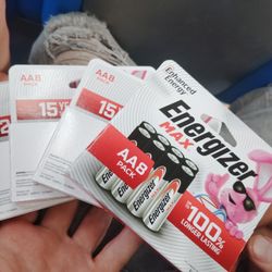 4 Packs of Energizer AA Batteries. 8 Count. 