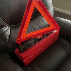 Cortina Emergency Warning Triangle Road Flare Kit 