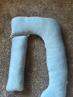 Maternity pillow