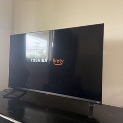 24inch Toshiba Tv Fire Stick Installed 