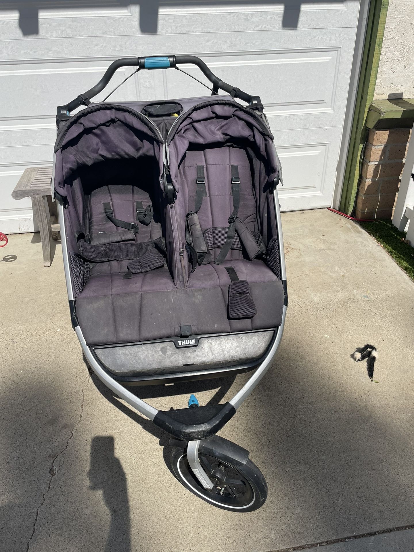 Thule Urban Glide 2 Double Jogging Stroller