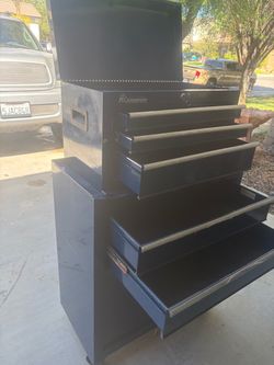 Craftsman tool box on wheels