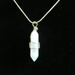Rose Quartz Crystal Silver Pendant Necklace Enhance Love Heart Healing Positive Energy