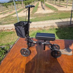 Knee Scooter 