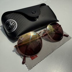ARay-Ban Sunglasses Flat Lens