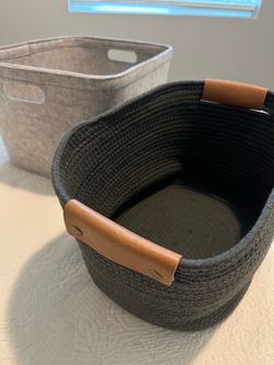 Set of two storage baskets