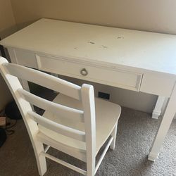 White Wood Desk & Chair