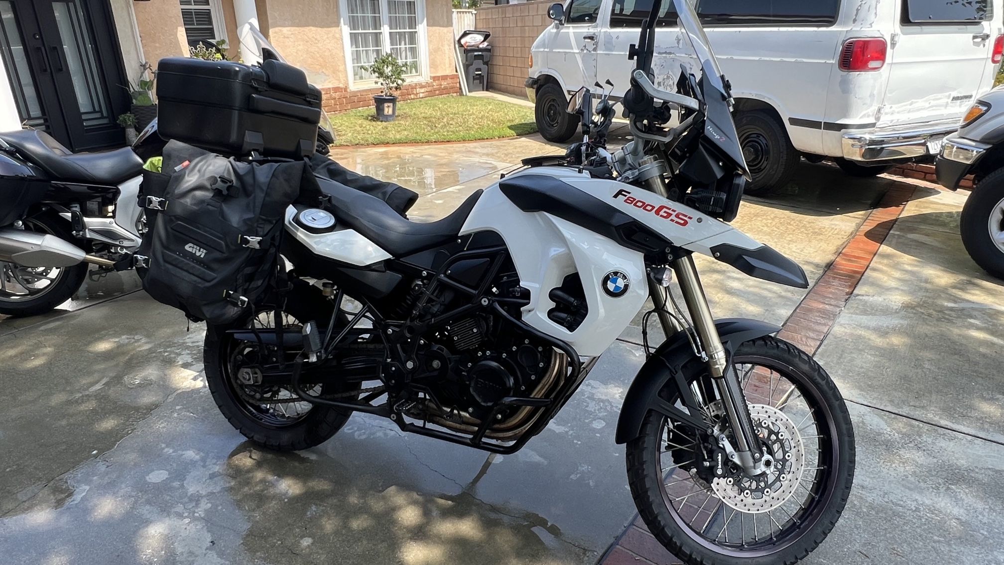 2010 F800 BMW