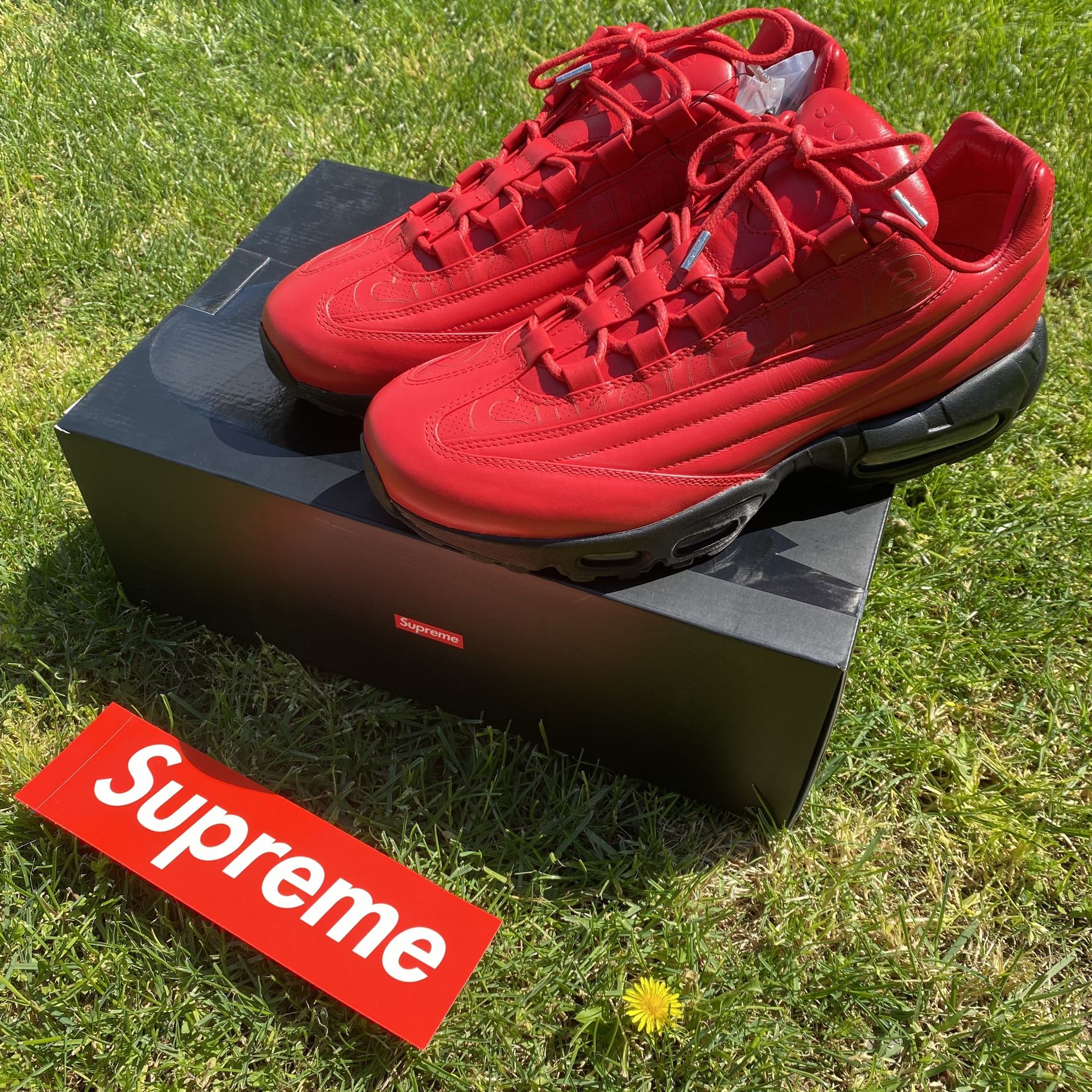Nike Sneaker Nike Air Max Lux 95 Nike X Supreme Air Max 95 Lux Gym Red