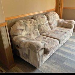 Sofa & Loveseat