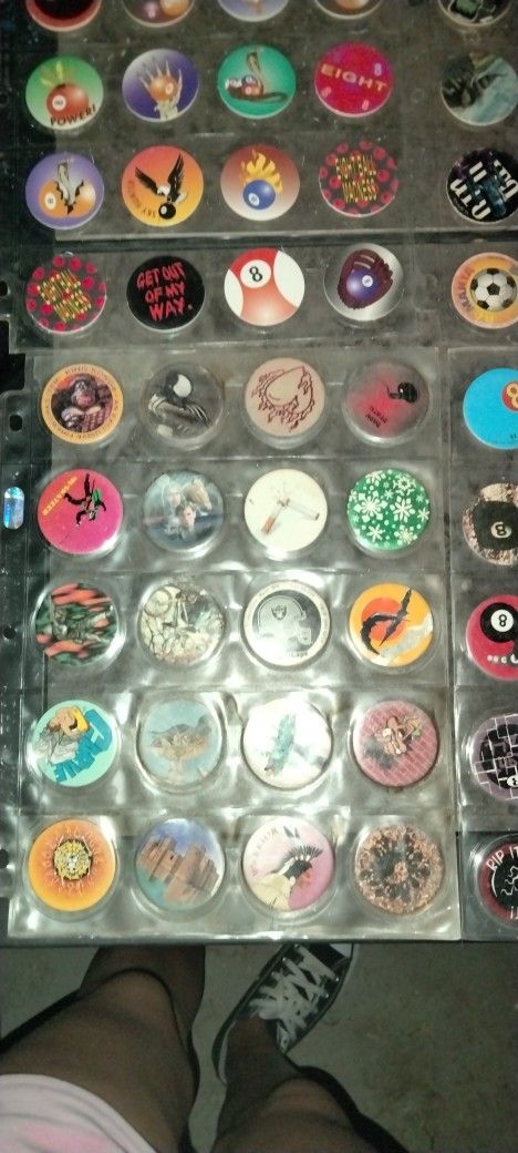 Pogs