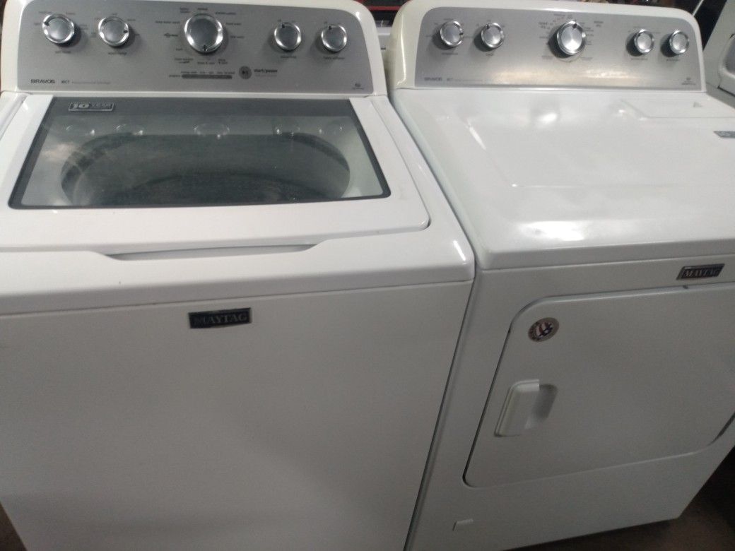 Maytag Set Washer And Gas Dryer They Both Work Great