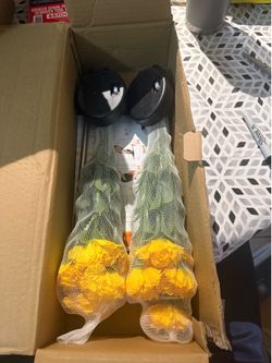 Solar Lights Outdoor for Garden Decor, 2 Pack Solar Flower Lights Waterproof, 2 Lighting Modes 14 Carnations for Pathway,Yard, Patio Decoration, Garde