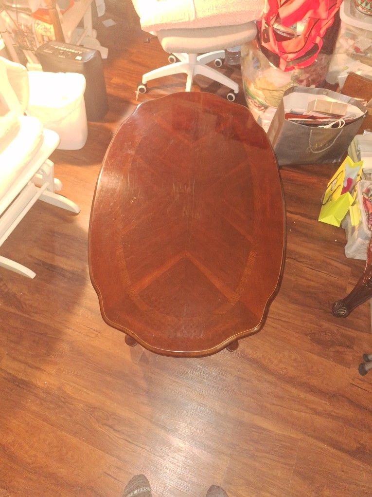 Oval Antique Coffee Table Excellent Condition