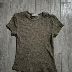 Brown short sleeve shirt
