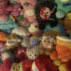 38 Bumbumz Collectable Plushies