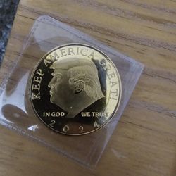 Donald Trump Gold Coin
