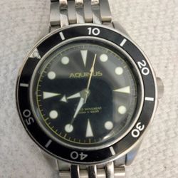 Aquinus 200M Dive Watch