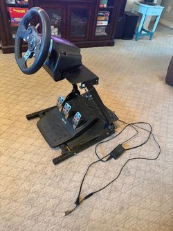 Logitech G923 Racing Wheel Stand with Pedals