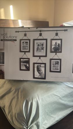 Gallery Wall frames New In box-
